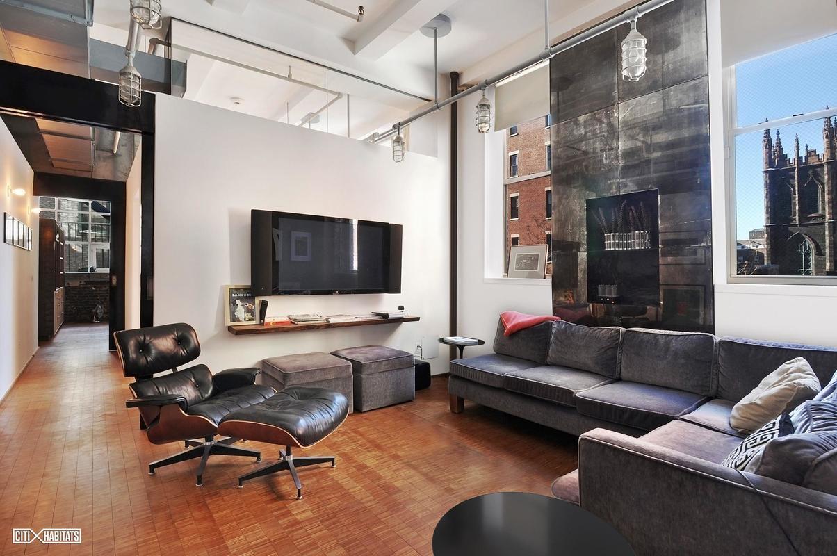 This Greenwich Village Condo Has High Ceilings Prewar