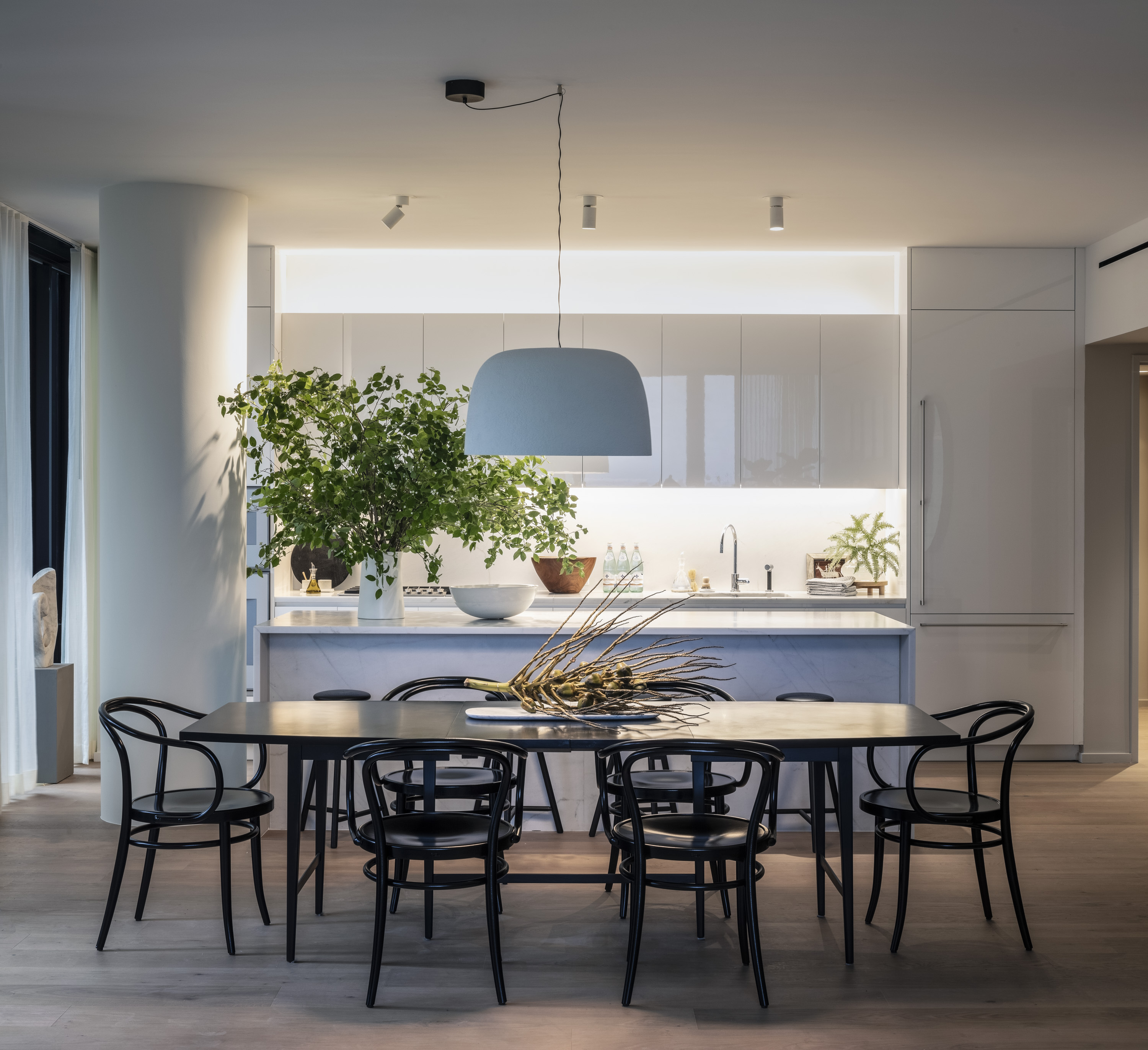 one united nations park nyc kitchen smart lighting