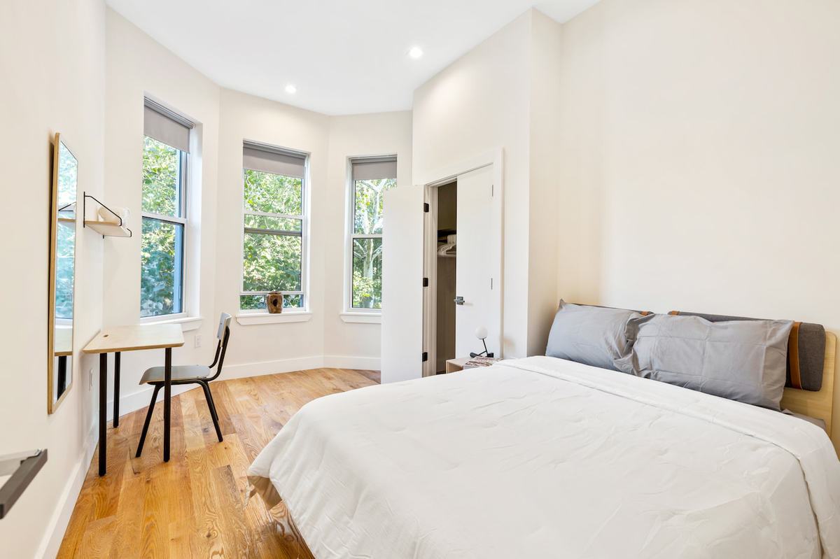 Image of a furnished, short-term rental in Bushwick