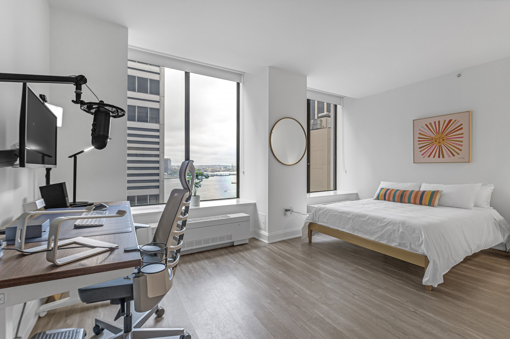 Image of a furnished short-term rental in FiDi, NYC