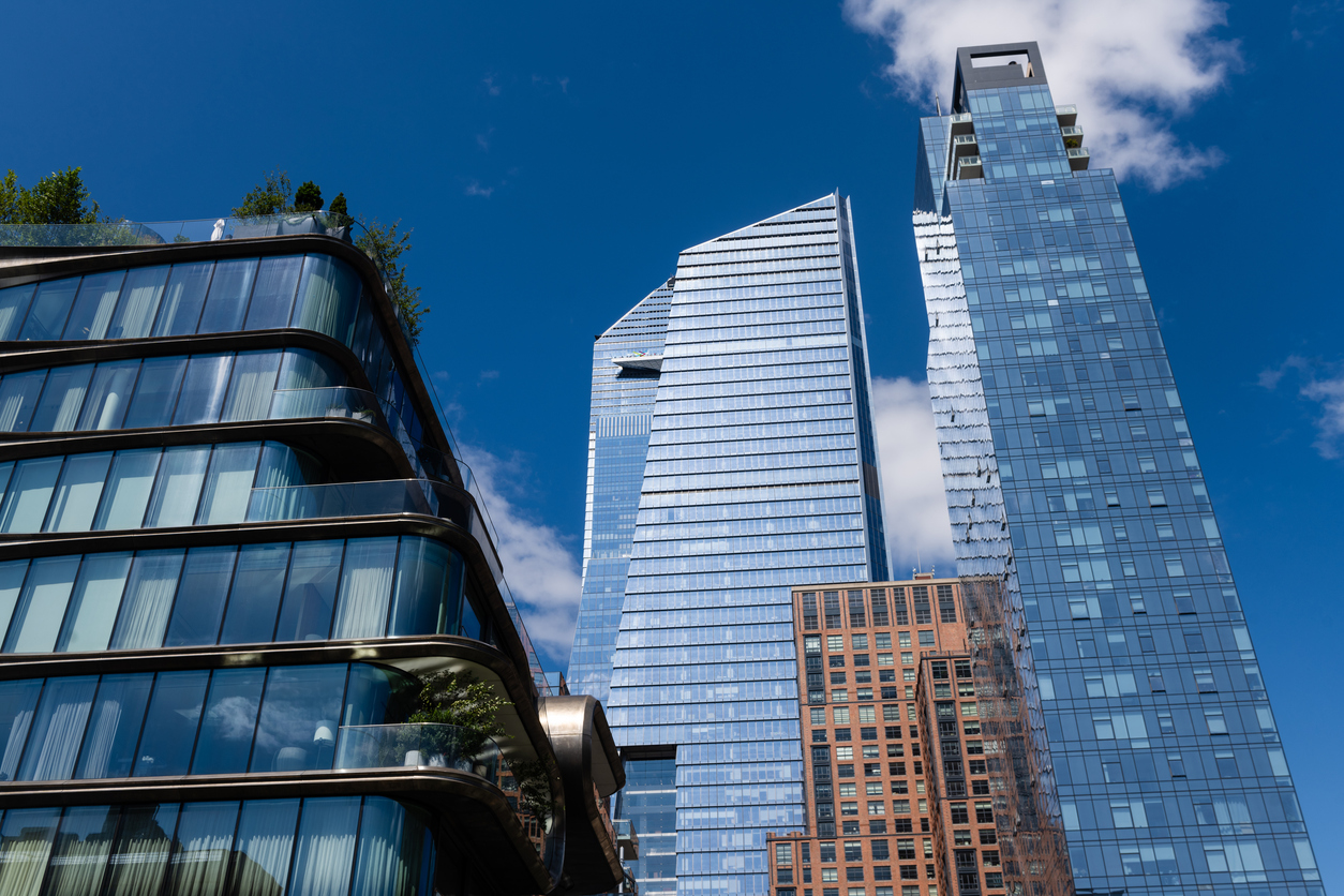 skyline view of Manhattan in Chelsea from the High Line in NYC