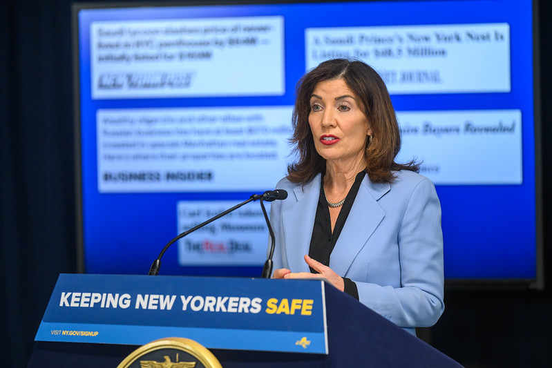 Governor Kathy Hochul announces proposed a pied-à-terre tax