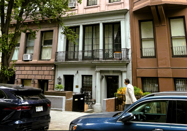The Francis G. Lloyd House at 157 East 71st St