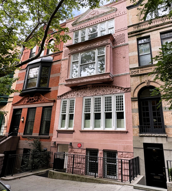 The Al Hirschfeld House at 122 East 95th St