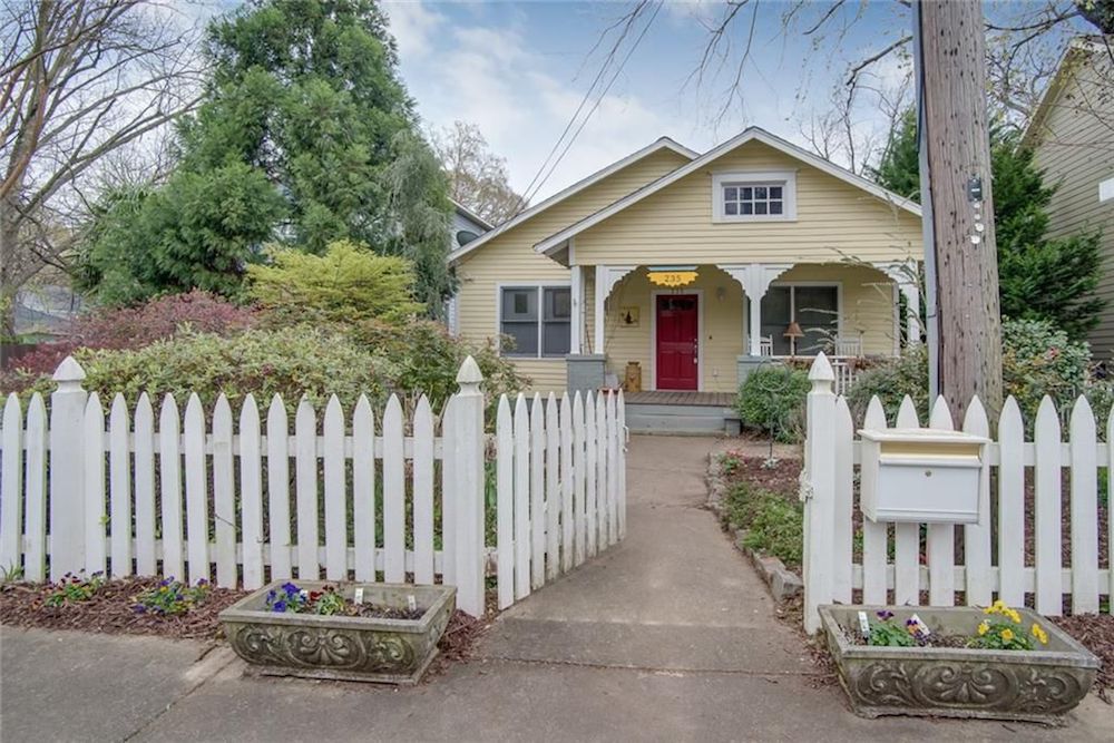 5 homes for sale in Atlanta, where a house costs less than an outer