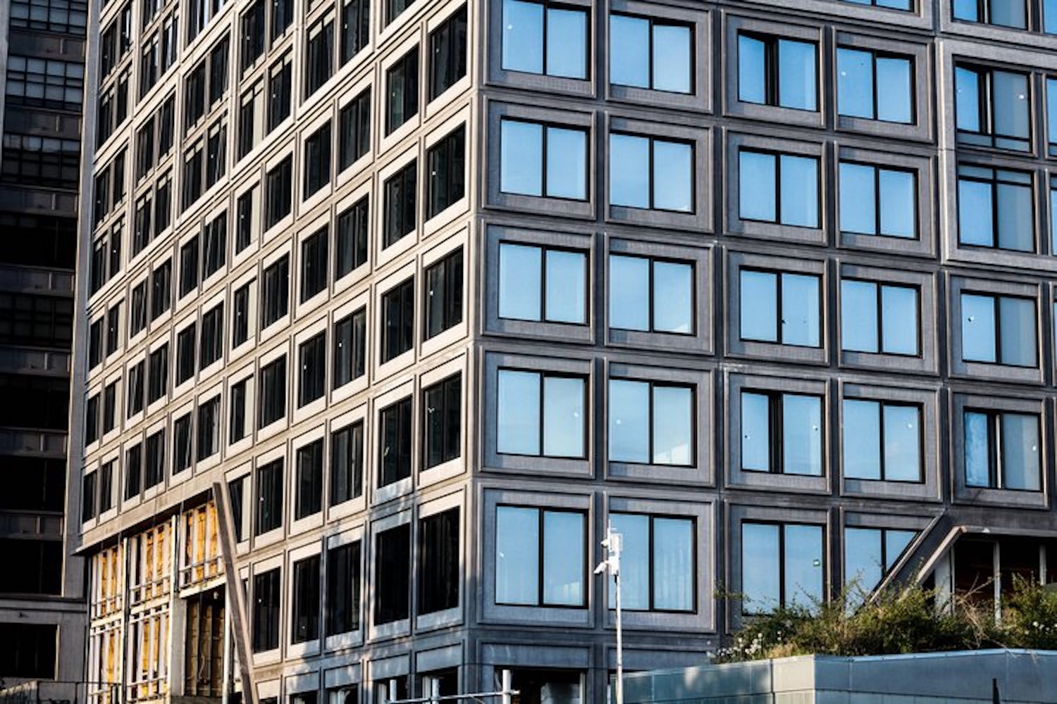 Simple Affordable Apartments In Brooklyn Heights for Living room