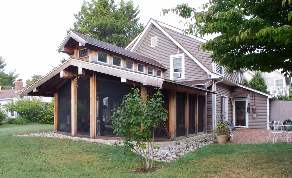 Screened in porch .jpg image