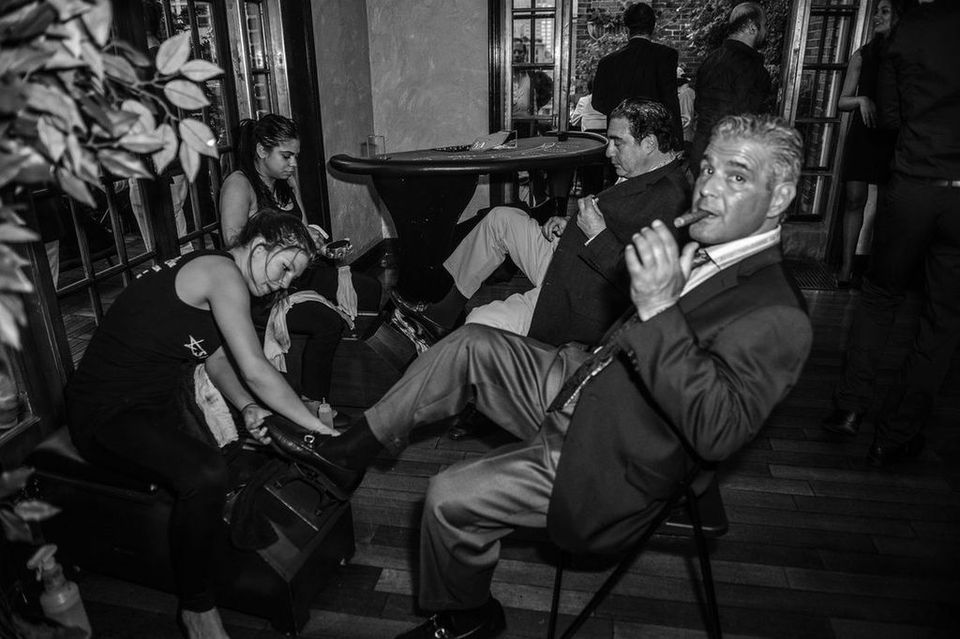 StarShine-Concierge-Shoe-Shine-3020141027-23052-i0bh02_original.jpg image