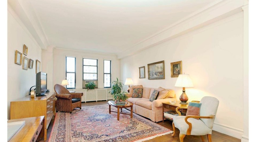 apartment_12.jpg image