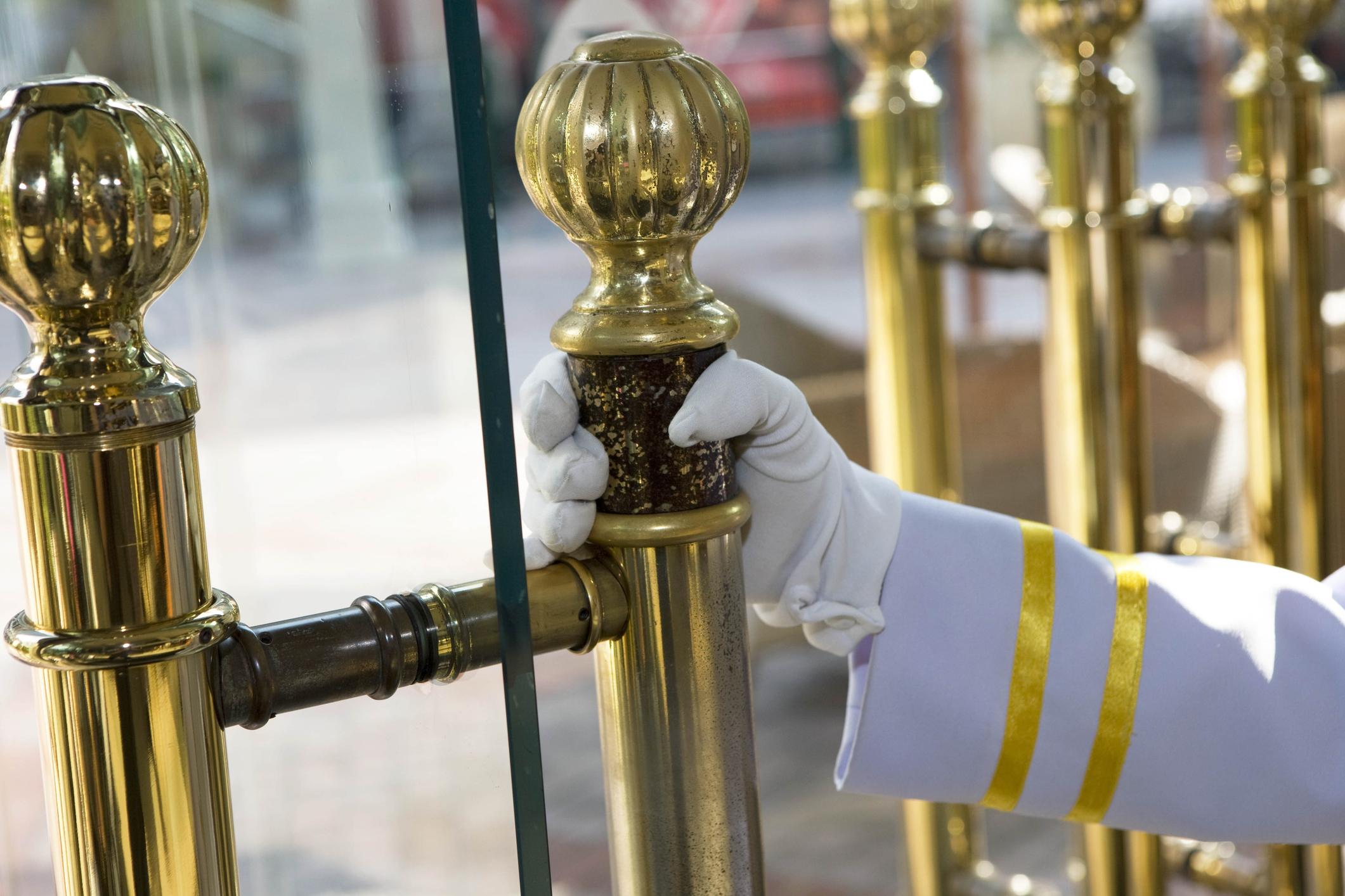 a-day-in-the-life-of-a-manhattan-doorman