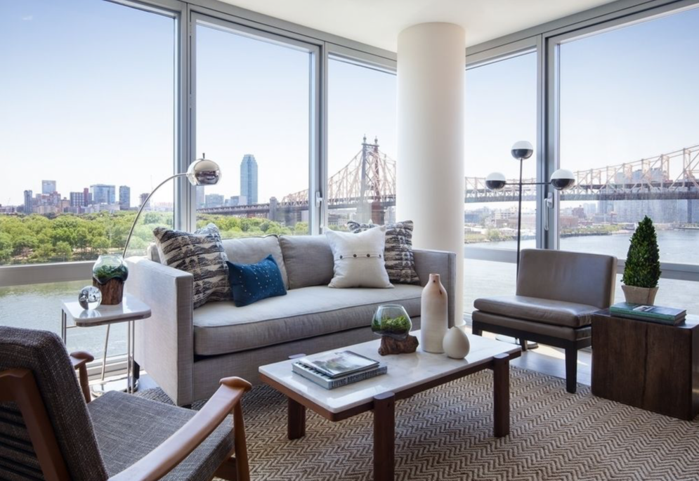 A corner one bedroom on Roosevelt Island with city views, for 3,590