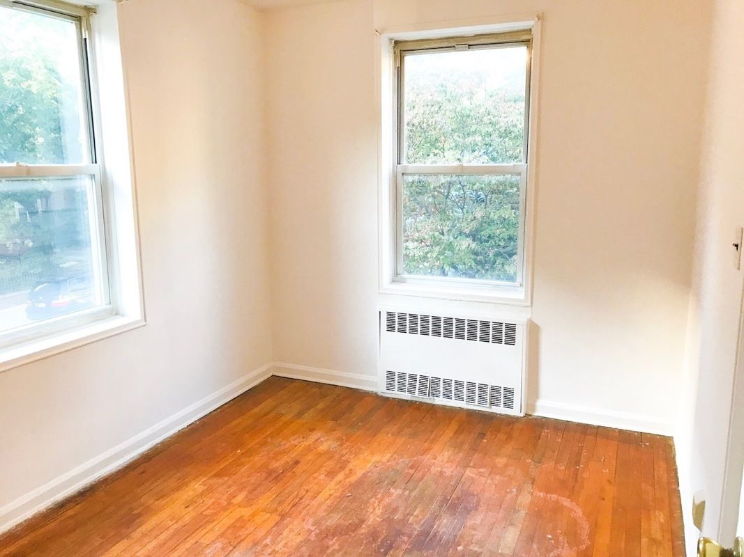 Jackson Heights 2-bedroom rental Jackson Heights 2-bedroom rental