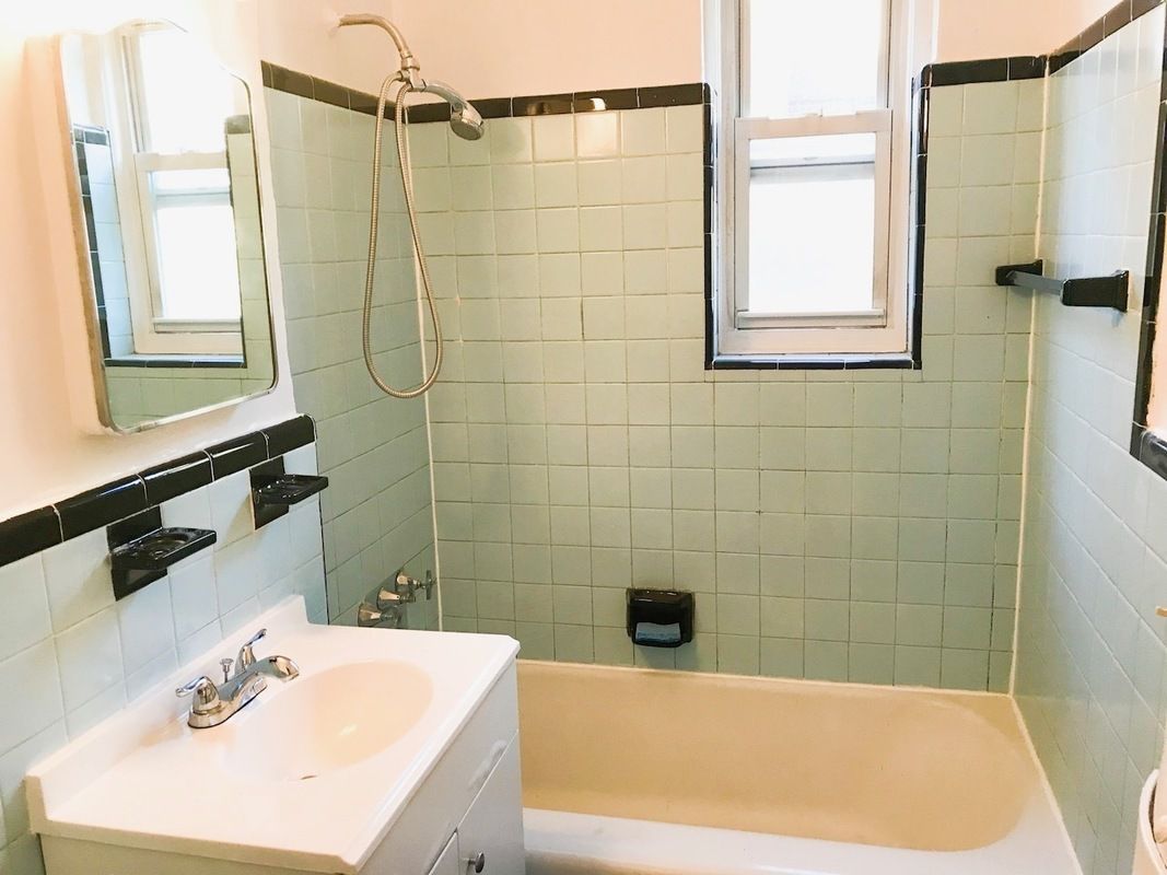 Jackson Heights 2-bedroom rental Jackson Heights 2-bedroom rental