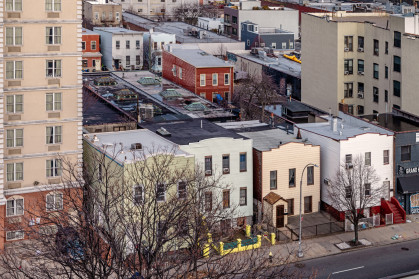 Houses and apartment buildings in Queens, NYC
