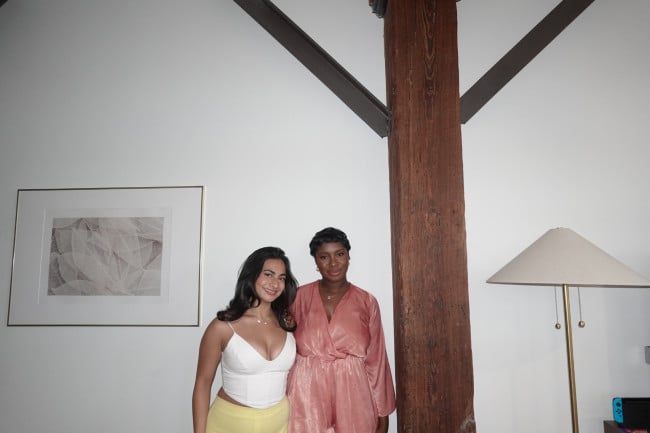 Serena and Amara.jpg newcomers brick underground