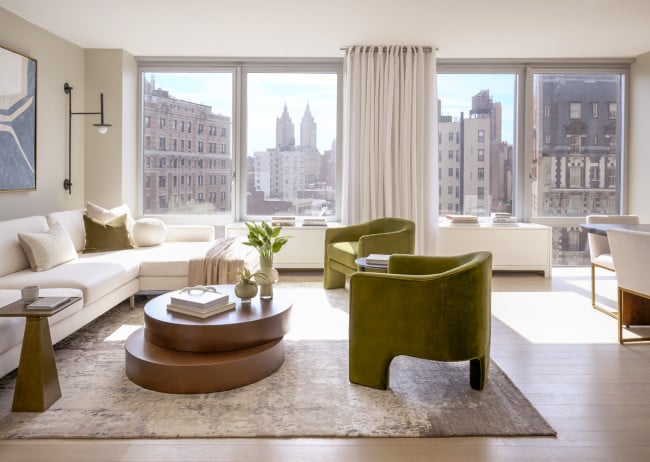 212W72_10J Living Room_Credit Jason Schmitz.jpg 212 w 72 luxury condo creamy palette