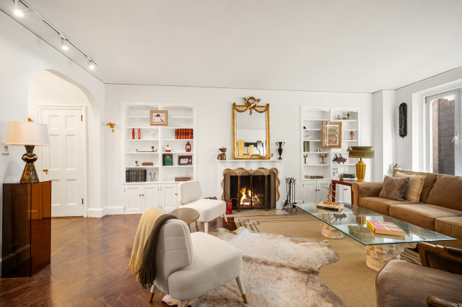 two-bedroom prewar co-op on Sutton Place two-bedroom prewar co-op on Sutton Place