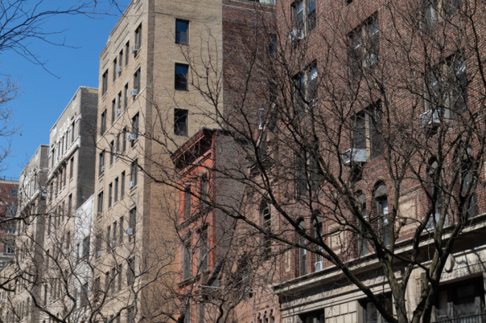 Image of an apartment building in New York City