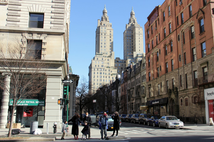 upper west side street scene