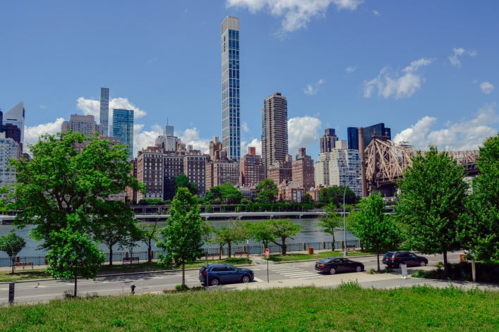 NYC waterfront seen from Roosevelt Island