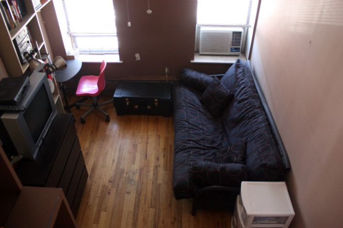 The first 36 responses to a Craigslist ad for my 750 month