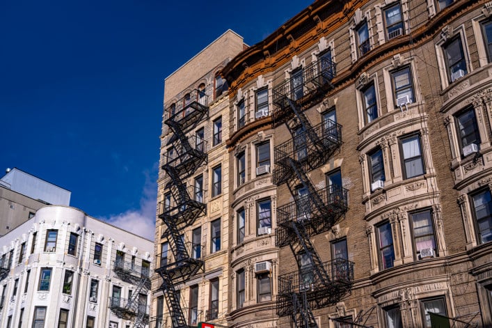 Manhattan apartment buildings