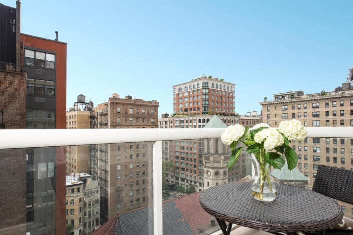 2373 Broadway, #1232