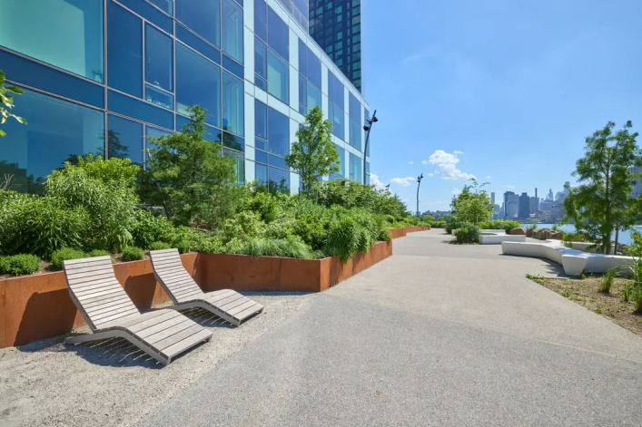 Hallets Point Esplanade in Astoria, Queens
