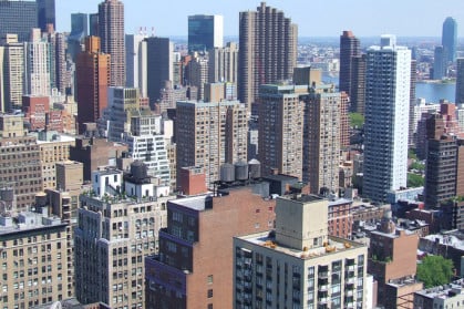 NYC buildings along the East River