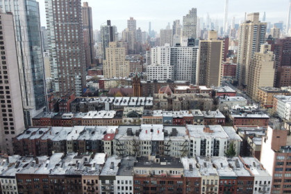 Image of apartment buildings in New York City