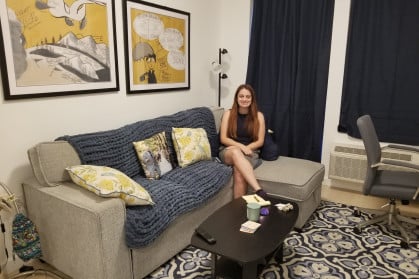 Zoey moves from OK to NYC