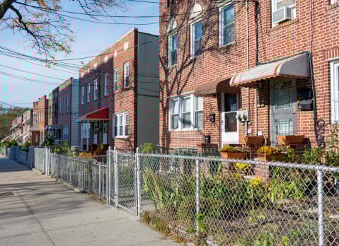 houses in Astoria, Queens