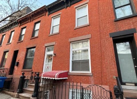 Carroll Gardens townhouse