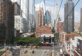 Midtown Manhattan seen from Roosevelt Island tramway