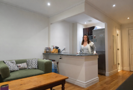 Stephanie moves from Chicago to UES