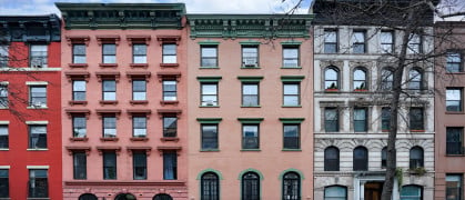 Brownstone buildings in NYC