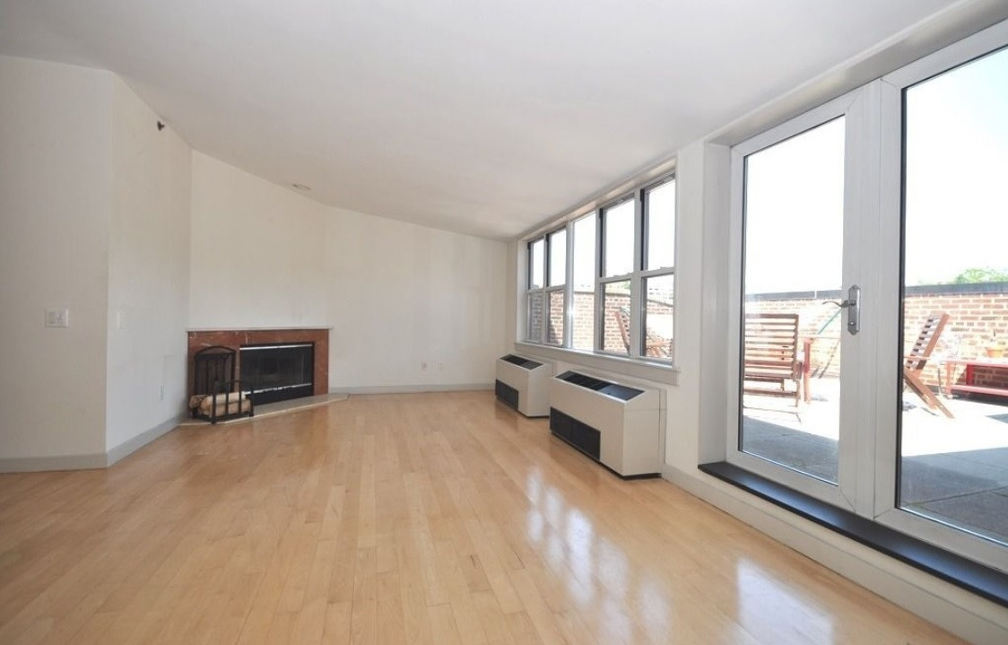 NYC apartment rentals with fireplaces for under 5,000