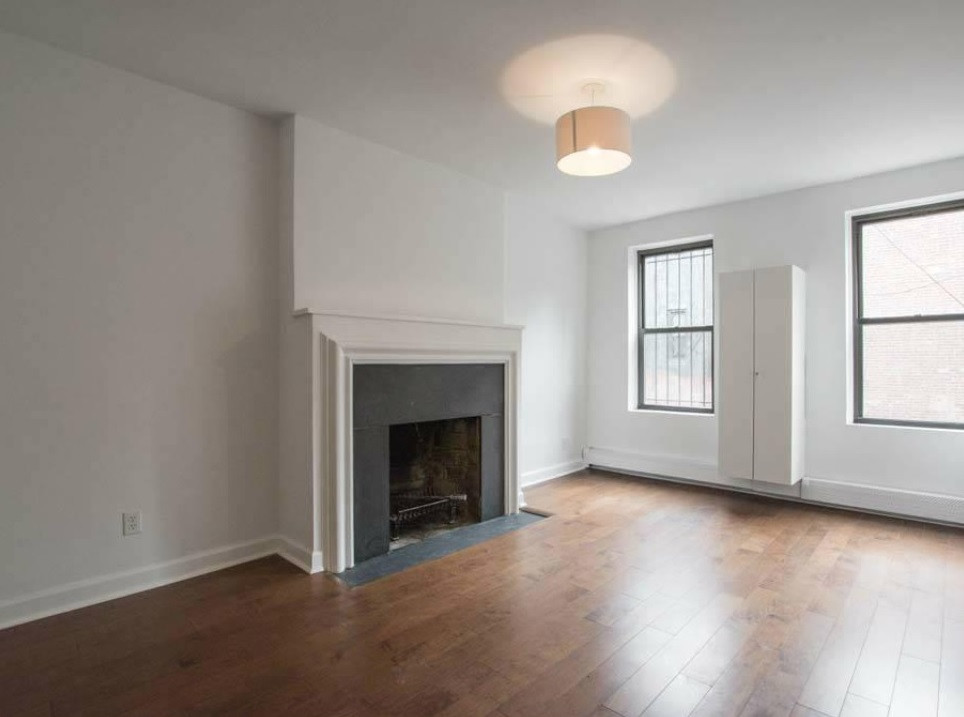 NYC apartment rentals with fireplaces for under 5,000