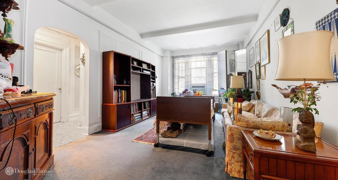 How to add a second, full bath to an UWS junior four apartment