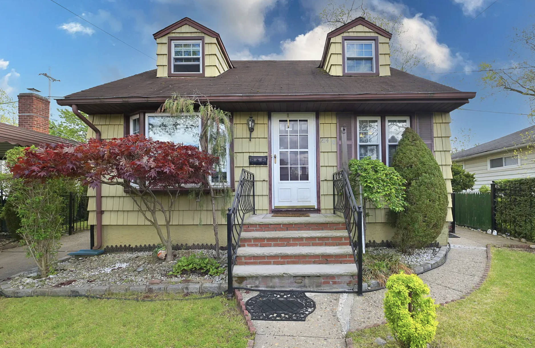 What buyers need to know about Little Neck, Queens: Pricing, housing ...