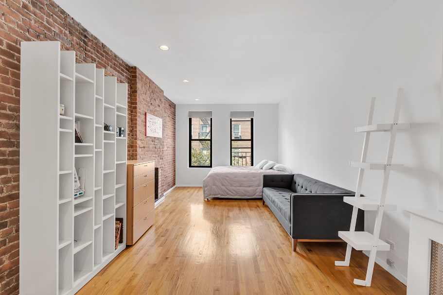 A closer look at Exposed Brick Apartments Nyc