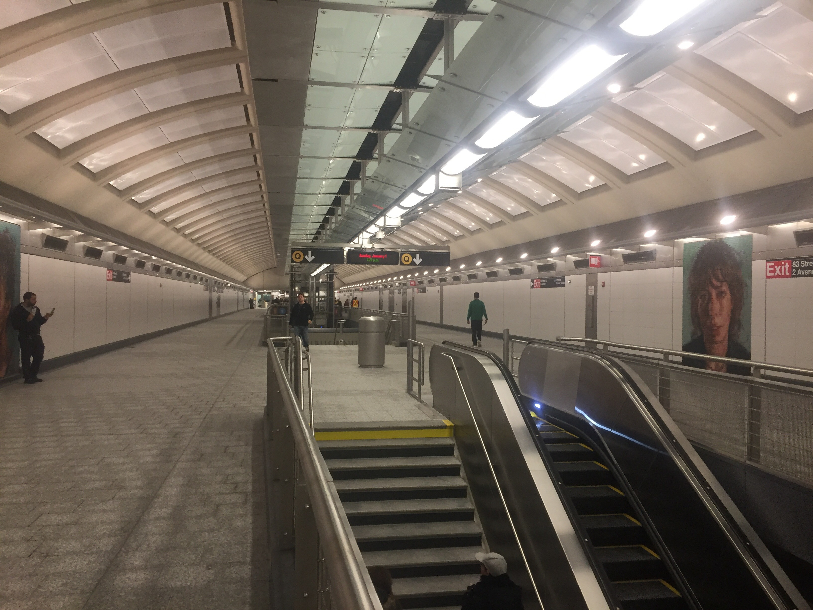 Early verdict's in: The Second Avenue subway was worth the wait
