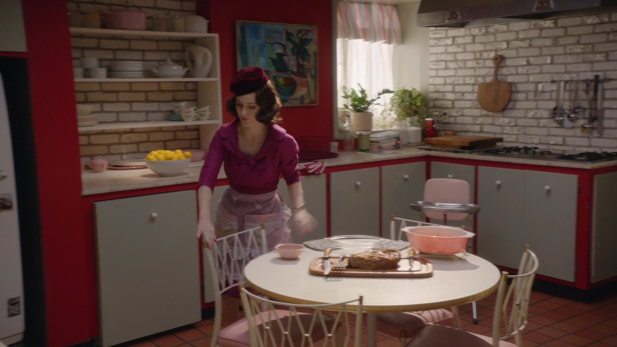 "The Marvelous Mrs. Maisel" has a marvelously unreal "Upper West Side" apartment