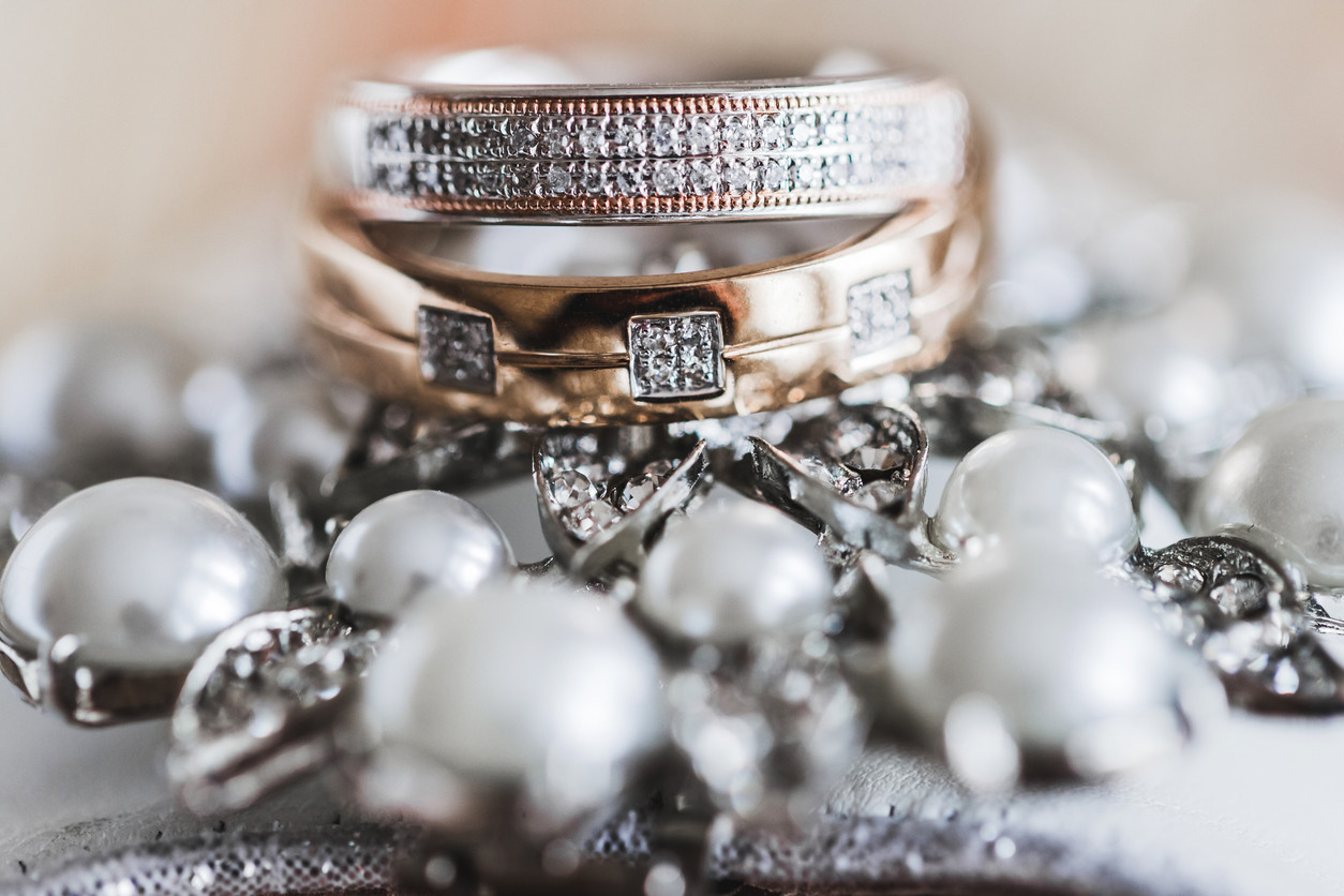 June Rings | Do I Need Engagement Ring Insurance? Important Tips and FAQs