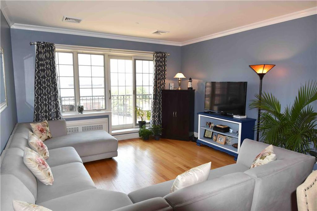2 Bedroom For Rent Staten Island