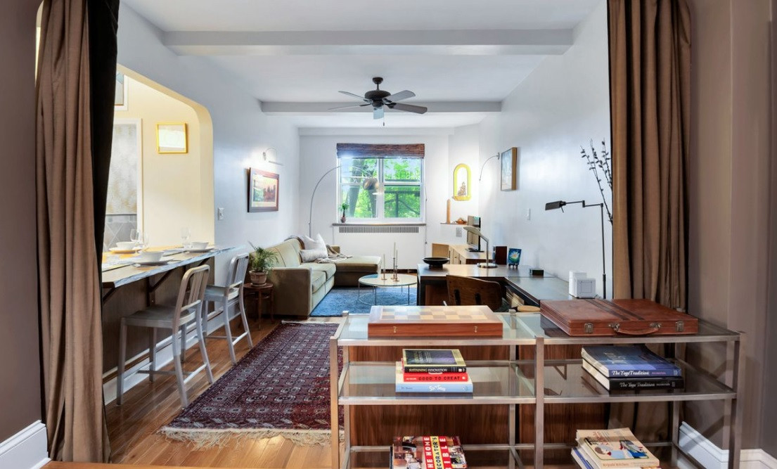 A Hudson Heights studio with a sleeping alcove and separate dining area