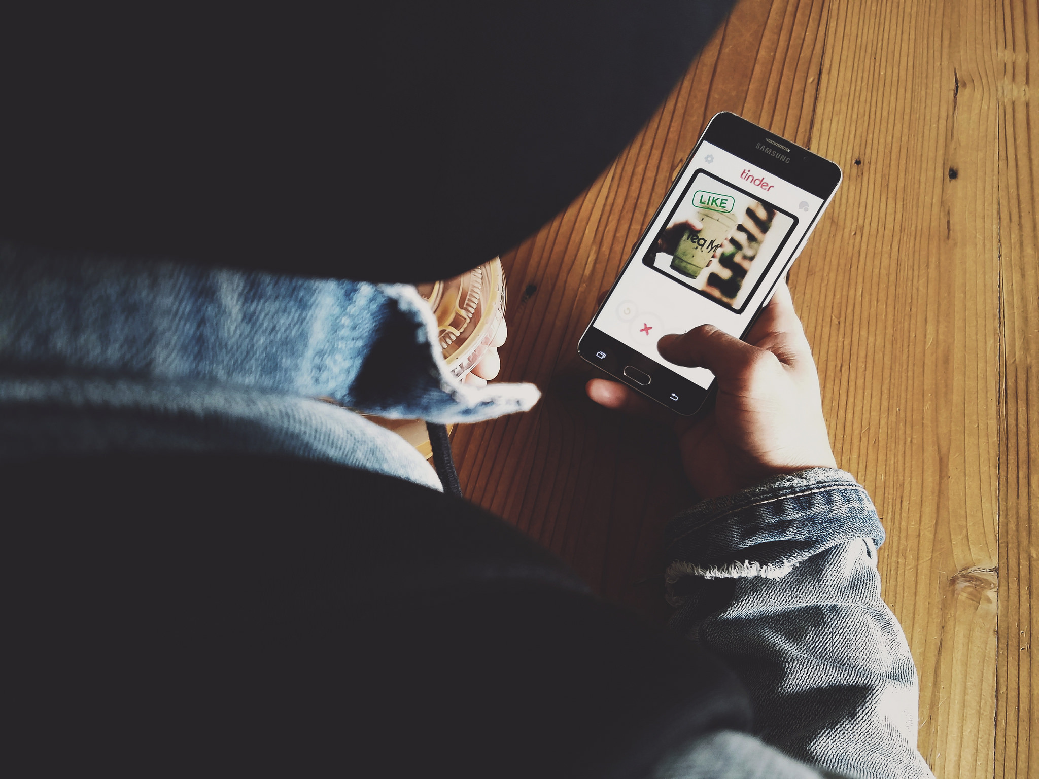 Why apartment search sites should be more like Tinder